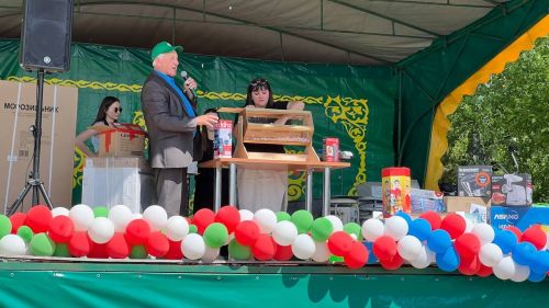 «Бүләк оту - бәхет эше», ди Сабантуйда ике зур призга ия булган Рамил Гарифуллин