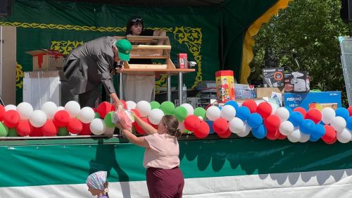 «Бүләк оту - бәхет эше», ди Сабантуйда ике зур призга ия булган Рамил Гарифуллин