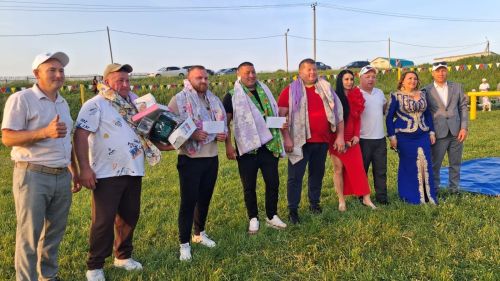 Тимершыкта узган Сабантуйны танылган сәхнә йолдызлары чыгышы бизәде