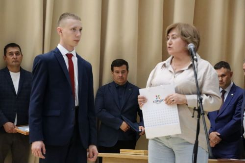 Аграр көллияттә  чыгарылыш: студентлар диплом  алды
