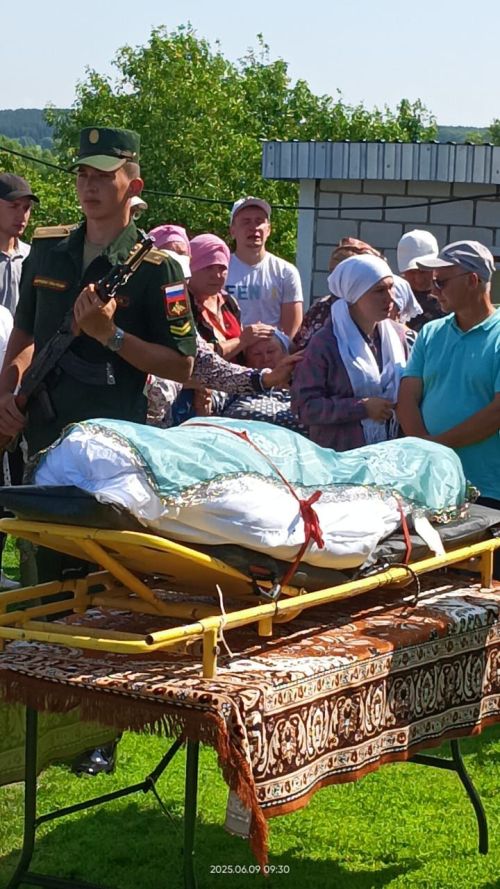 Районыбыз тагын бер батыр улын соңгы юлга озатты