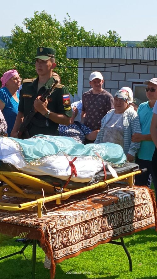 Районыбыз тагын бер батыр улын соңгы юлга озатты