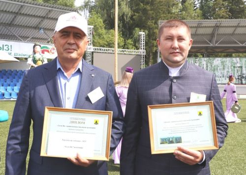 Эштә батырлар, ялда  ялкыннар