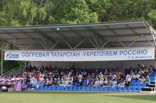 Эштә батырлар, ялда  ялкыннар