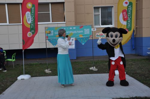 Күршеләр, күршеләр,  иң якын кешеләр...