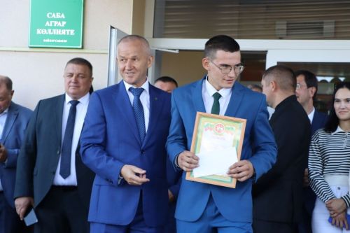 Аграр көллияттә Белем бәйрәме тантанасы