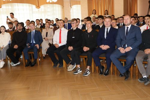“Авылның яшь идарәчеләре”.  Саба районы җирлекләре башлыклары республикада иң  яшь җитәкчеләрдән санала