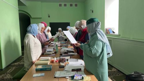 Саба мәчетендә дини белем алучылар Мәүлид бәйрәме оештырдылар