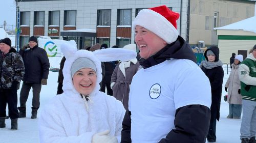 Сабалыларны Үзәк чыршы янында Яңа ел бәйрәме белән Зәринә Хәсәншина котлады (+видео)