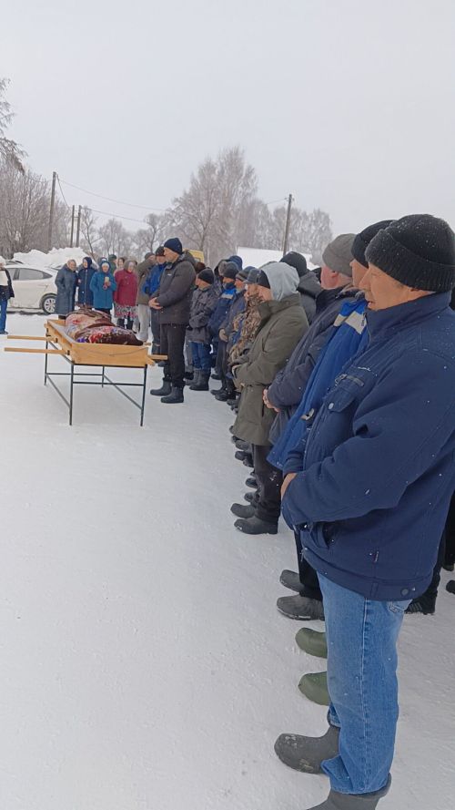 Бүген районыбыз тагын бер асыл улын соңгы юлга озатты