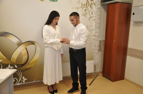 Сабада Яңа елның беренче пары язылышты