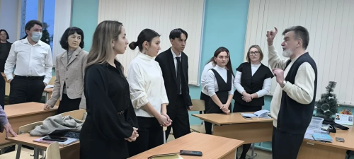 «ОНИКС» мәгариф үзәгендә педагогика фәннәре докторы В.М.Букатов катнашында методик атналык уза