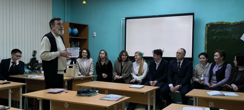 «ОНИКС» мәгариф үзәгендә педагогика фәннәре докторы В.М.Букатов катнашында методик атналык уза