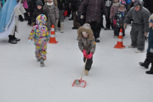 Бүген 14.00 сәгатьтә Төп  чыршы  янында бәйрәмне “Сабагро” җәмгыяте оештырды (+видео)