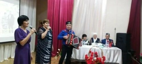 Олыязда ярты гасыр парлы гомер иткән гаиләләрне хөрмәтләделәр