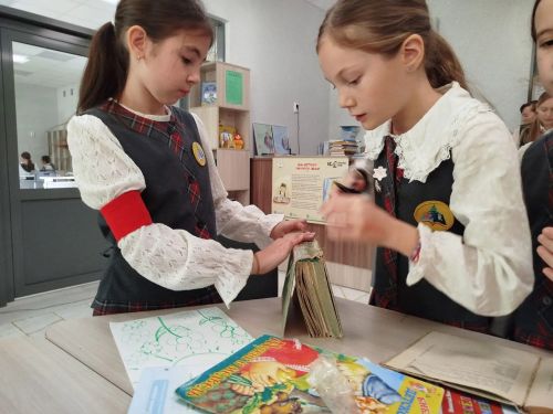 Китап - белем чишмәсе, ә мәктәп китапханәсе - кызыклы ачышлар һәм мавыктыргыч сәяхәтләр дөньясы