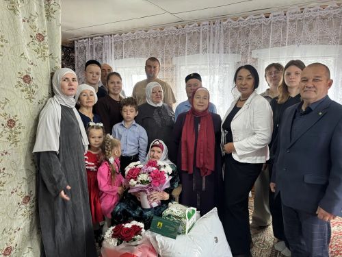 Яңа Мичәндә яшәүче Венира Нигмәтҗанова 90 яшьлек юбилеен билгеләп үтте