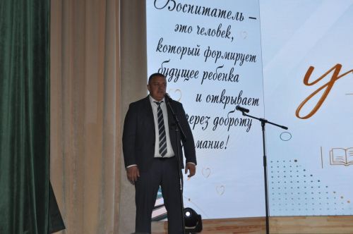 Рәис Миңнеханов: “Сез – киләчәгебезгә нигез салучылар”