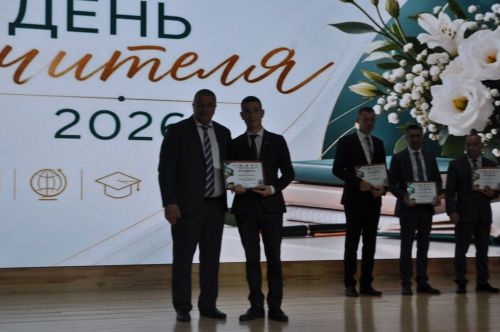Рәис Миңнеханов: “Сез – киләчәгебезгә нигез салучылар”