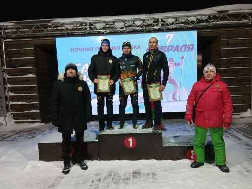 Сабада төнге чаңгы ярышлары узды (+видео)