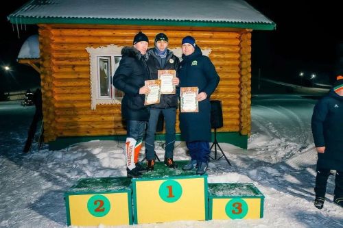 Иләбәр авылының “Игенче” ял паркында чаңгы ярышлары узды