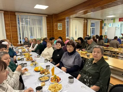 Шәмәрдәндә махсус хәрби операциядә катнашучыларга һәм аларның гаиләләренә багышланган Хәтер һәм рәхмәт кичәсе узды