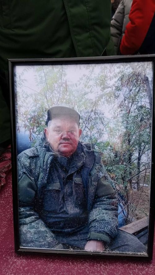 Шәмәрдәндә махсус хәрби операциядә батырларча һәлак булган райондашыбыз  Рафаэль Емельянов белән хушлаштылар