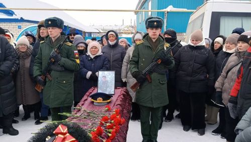Шәмәрдәндә махсус хәрби операциядә батырларча һәлак булган райондашыбыз  Рафаэль Емельянов белән хушлаштылар