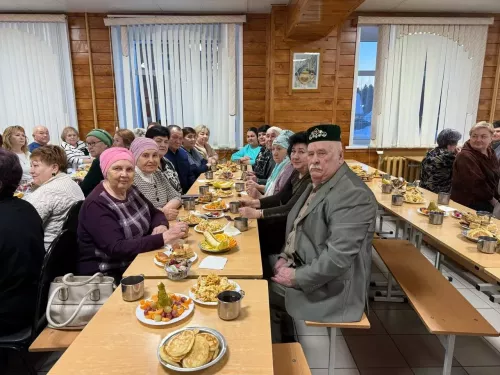 Шәмәрдәндә махсус хәрби операциядә катнашучыларга һәм аларның гаиләләренә багышланган Хәтер һәм рәхмәт кичәсе узды