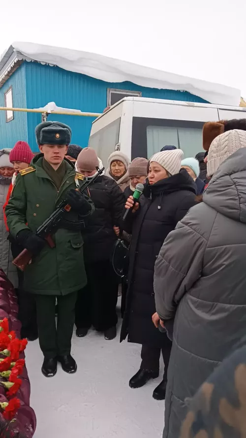 Шәмәрдәндә махсус хәрби операциядә батырларча һәлак булган райондашыбыз  Рафаэль Емельянов белән хушлаштылар