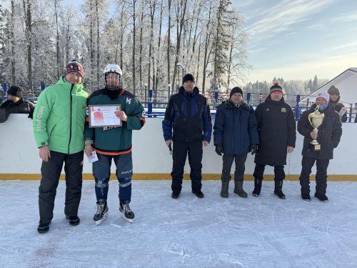 Алкалы хоккей буенча район чемпионаты финалы җиңүчеләре билгеле булды