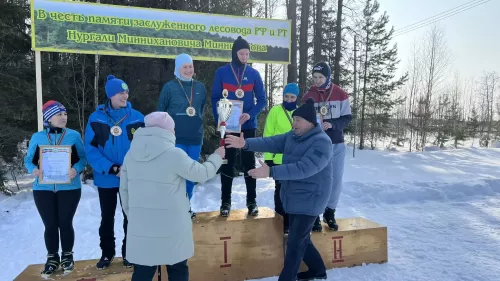 Бүген Лесхозда легендар урманчы Нургали Миннеханов истәлегенә чаңгы ярышлары узды