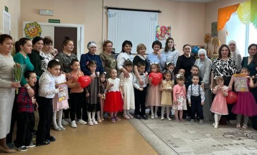 8 Март бәйрәме- балалар бакчасында иң күңелле бәйрәм