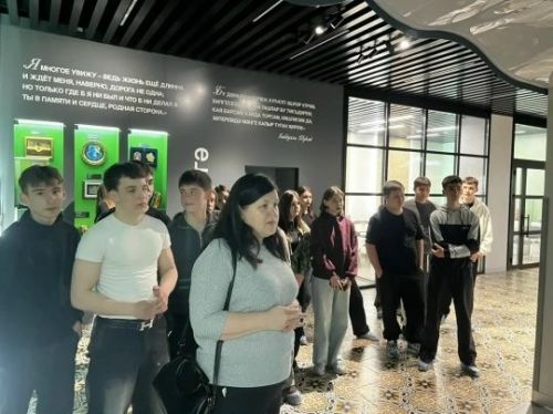 Саба гимназиясе укучылары  Саба үзәкләштерелгән туган якны өйрәнү музеенда экскурсиядә булдылар