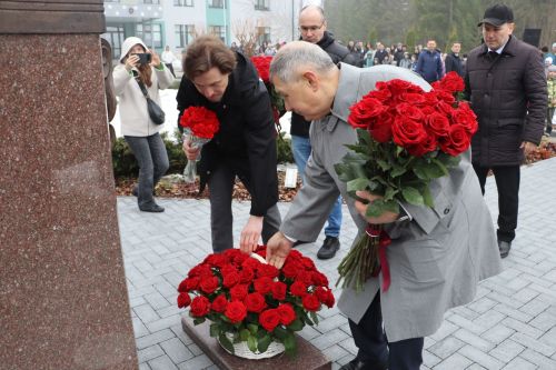 Лесхоз бистәсендә, урта мәктәп базасында легендар урманчы, РСФСРның һәм ТАССРның атказанган урманчысы Нургали Миңнехан улы Миңнеханов истәлегенә тизйөрешле шахмат буенча районара шәхси турнир оештырылды.