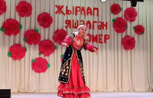 «Тюрагай» удмурт фольклор коллективы җитәкчесе Светлана Иванова бу көннәрдә үзенең зур юбилеен билгеләп үтте
