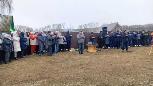 Бүген Чәбки-Саба авылы халкы батыр улын соңгы юлга озатты
