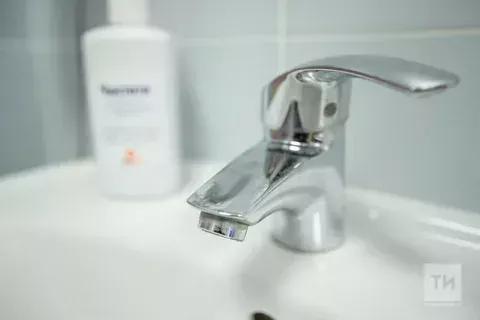 Бүген Сабада кайбер урамнарда су бетәчәк