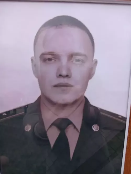 Туктар авылында хәрби егетне соңгы юлга озаттылар