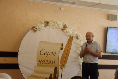 Иҗатка канат куючы бәйге