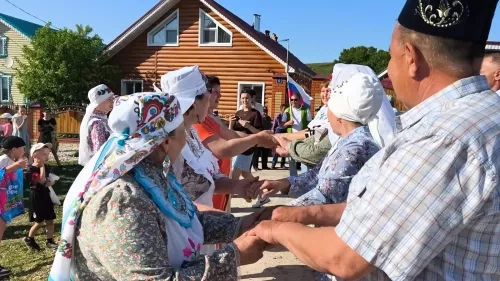 Сабантуйга бирнә-бүләк җыю башланды