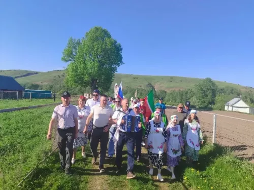 Сабантуйга бирнә-бүләк җыю башланды