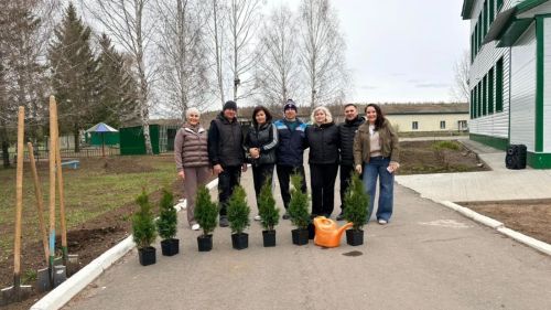 Агач утыртып, истәлек калдыр