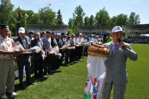 Бүген Саба муниципаль районы башлыгы Рәис Нургали улы Миңнехановның туган көне