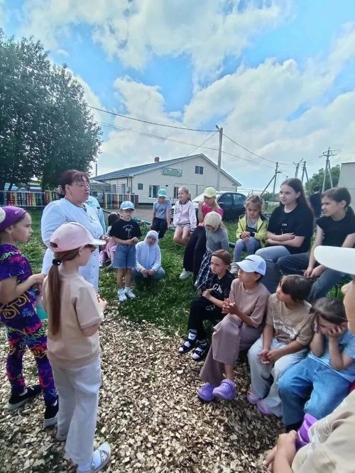 Авыл фельдшерлары – сәламәтлек сагында
