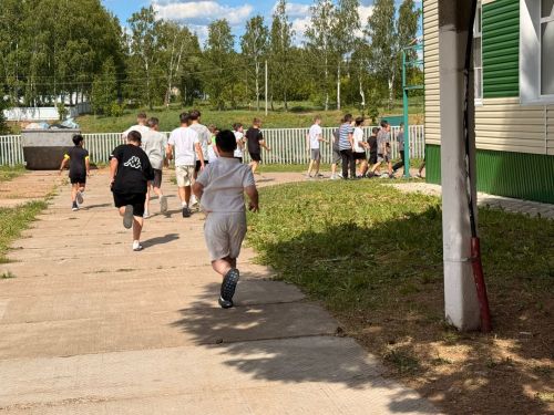 Иске Икшермә авылында урнашкан  «Кояшкай» лагере базасында профиль сменасы ачылды