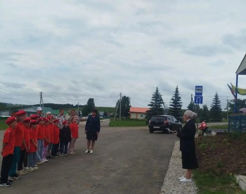 Түбән Шытсу авыл җирлегендә Хәтер һәм кайгы көне уңаеннан «Сакчыларыбызга дан» исеме астында тарихи сәгать үткәрелде