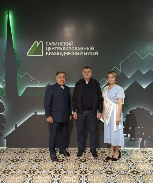 Туган як тарихын өйрәнеп: Министр Марат Җәббаров Саба музеенда