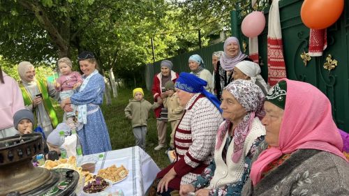 Гимназия коллективы Сабада бирнә җыйды