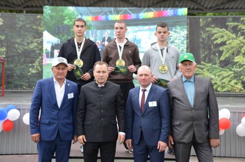 Саба сабантуеннан фотомизгелләр